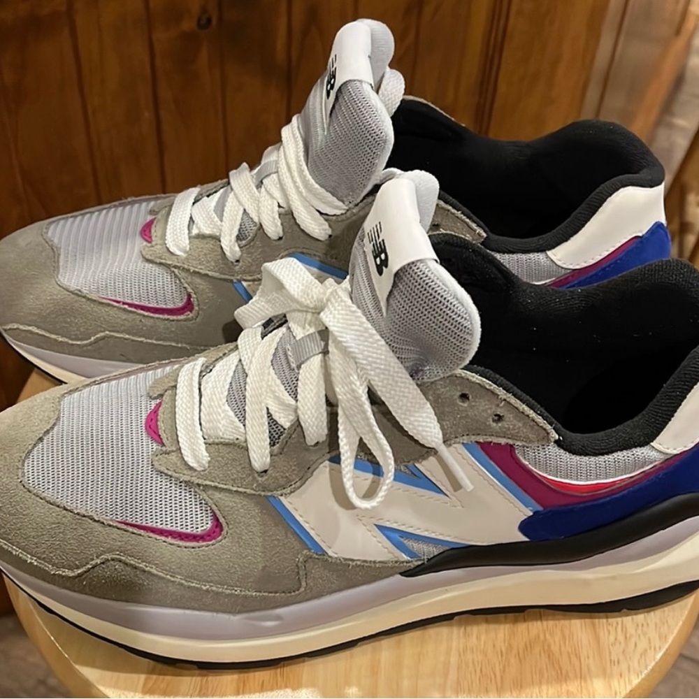 New Balance 57/40 – Grey/Blue w/ a Touch of Pink – Size 11.5 EUC